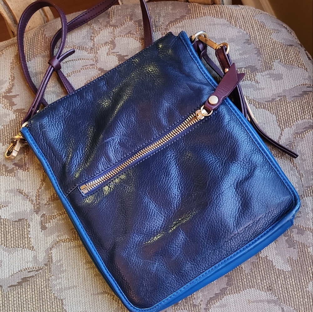 TAHARI blue leather crossbody bag - Picture 3 of 9